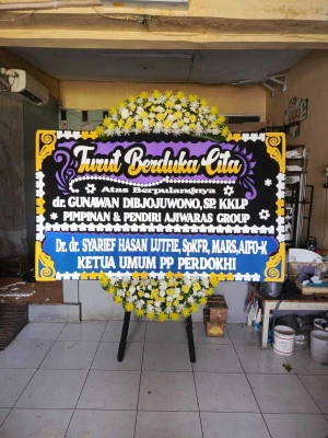 Papan Bunga di Tambun Utara